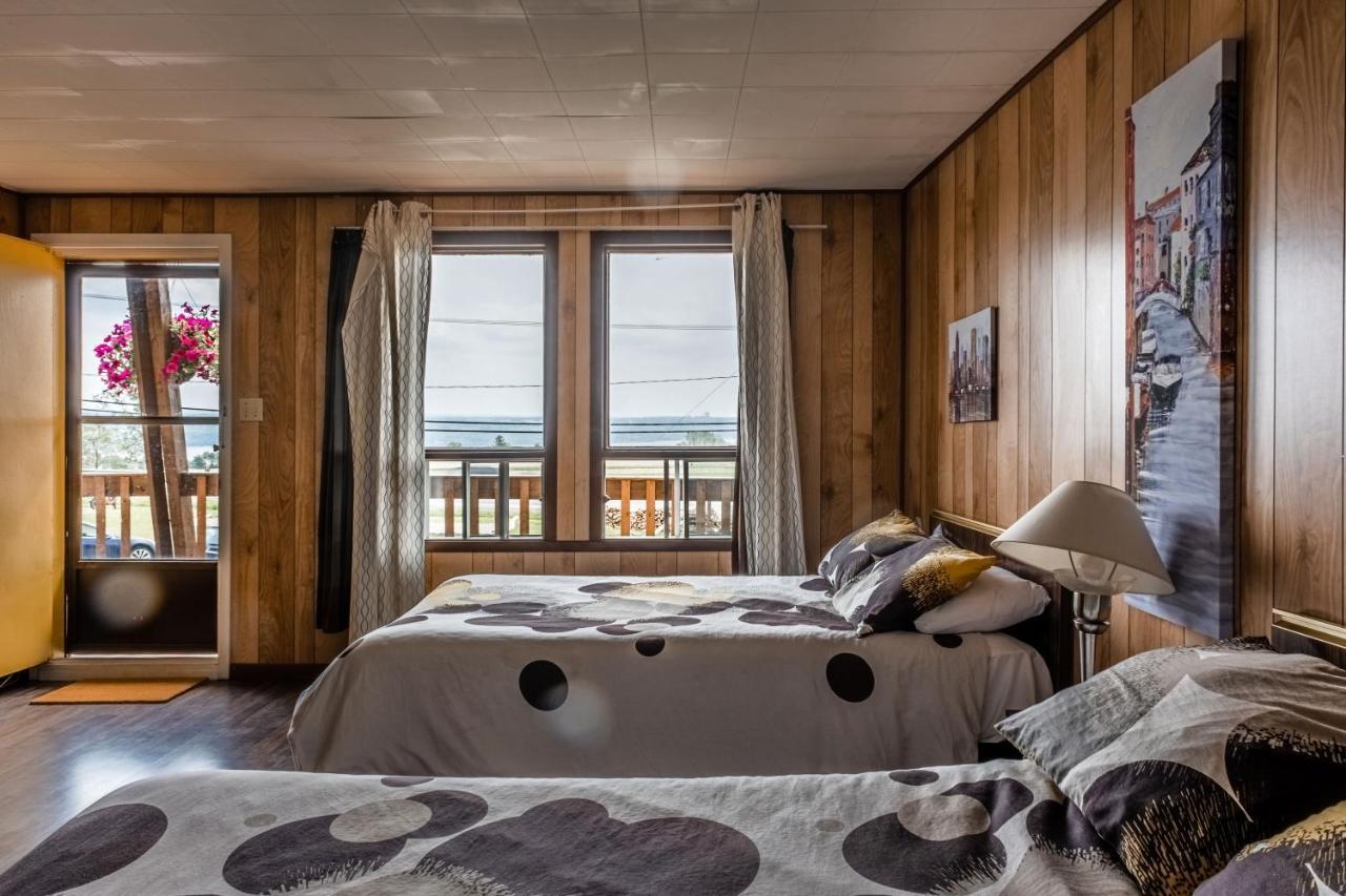Motel Ile D'Orleans Sainte-Petronille Esterno foto